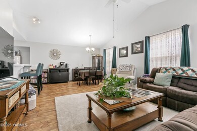 205 W Seattle Ave, Moxee, WA 98936 - photo 6