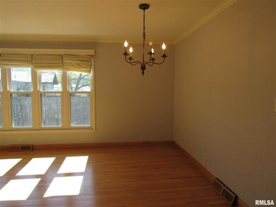 1535 Monterey Ct, Bettendorf, IA 52722 - photo 6