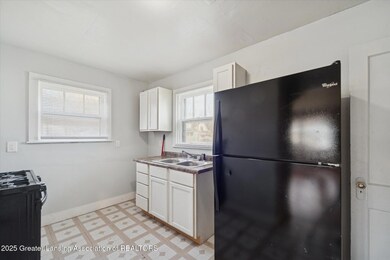 2001 S Martin Luther King Junior Blvd, Lansing, MI 48910 - photo 7