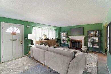 Property_D79A_006_1911_W_Elm_St_27-02-24