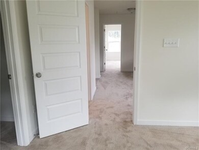 4212 Lind Ln unit End, Midlothian, VA 23112 - photo 4