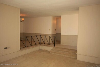 Living room2