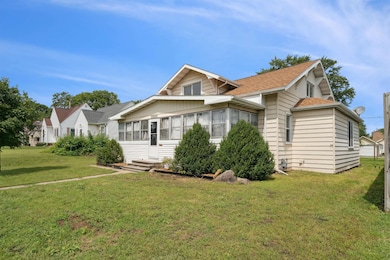 1235 Independence Ave, Waterloo, IA 50703 - photo 3