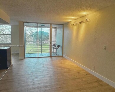 9431 Live Oak Place unit 409, Davie, FL 33324 - photo 5