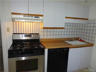 Kitchen Lower