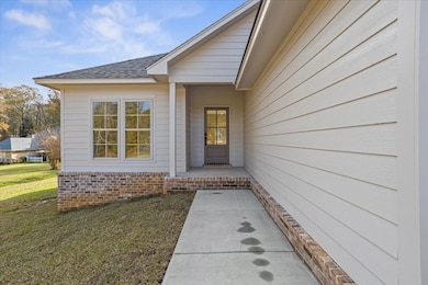 15 Briar Creek Cir, Laurel, MS 39440 - photo 3