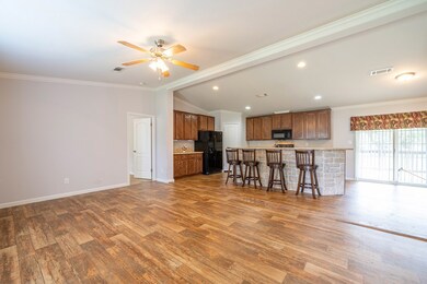 1004 Hackberry St, San Marcos, TX 78666 - photo 4