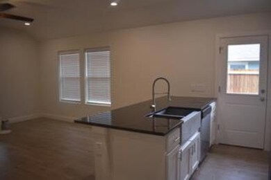 904 Rice St, Denison, TX 75020 - photo 7