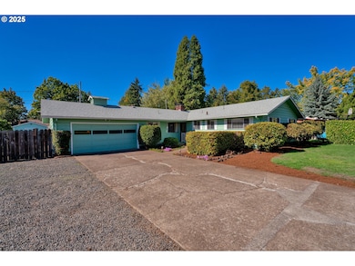 1764 Dalton Dr, Eugene, OR 97404 - photo 3