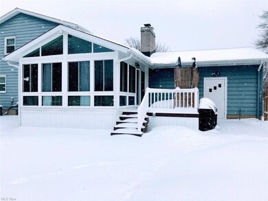 249 S Elm St, Jefferson, OH 44047 - photo 3