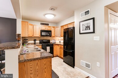 513 Dakemich Ct, Enola, PA 17025 - photo 7