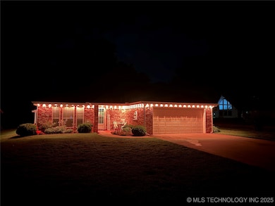 114516 Portside Dr, Eufaula, OK 74432 - photo 2