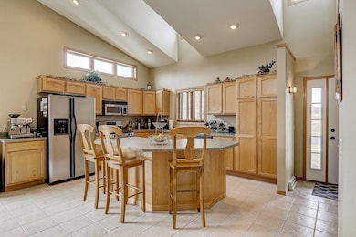 2766 Hollyhock St, Fitchburg, WI 53711 - photo 4