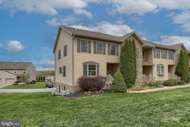 1236 Overlook Rd unit LM1, Middletown, PA 17057 - photo 3