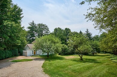 22 Iduna Ln, Amherst, MA 01002 - photo 4