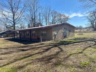 624 Sunflower Rd, Broken Bow, OK 74728 - photo 4