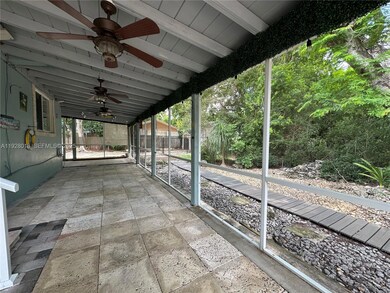 349 Mahogany Dr, Key Largo, FL 33037 - photo 4