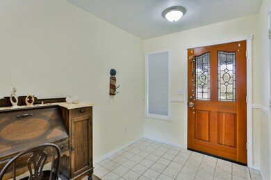 2253 Kathleen Way, Redding, CA 96003 - photo 5