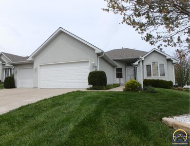 6234 SW 41st St, Topeka, KS 66610 - photo 2