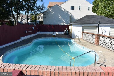 7342 Montgomery Rd, Elkridge, MD 21075 - photo 4