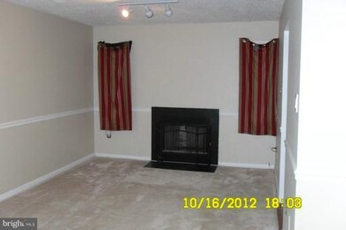 2570 Fox Ridge Ct unit 32, Woodbridge, VA 22192 - photo 4