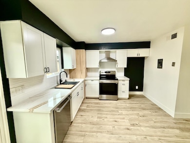 4136 N Thesta St unit 31, Fresno, CA 93726 - photo 3