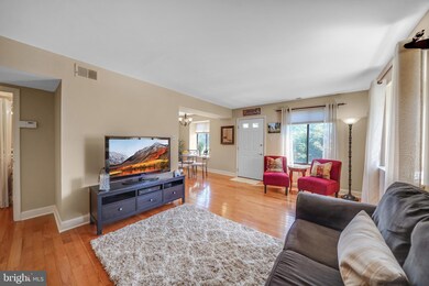 6810 Hilltop Dr unit 190, Brookhaven, PA 19015 - photo 6