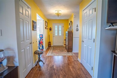 2614 Bomar Cir, Greenfield, IN 46140 - photo 7