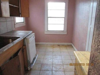 2504 N Piedras St, El Paso, TX 79930 - photo 3