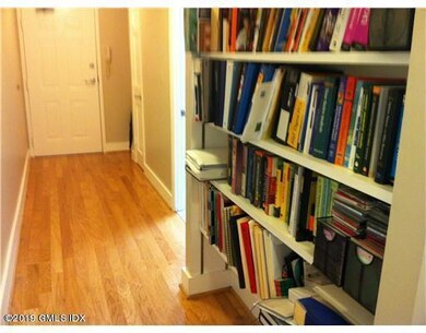 4 Lewis St unit 3rd Floor, Apt. A, Greenwich, CT 06830 - photo 2