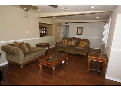 8229 Broadway Dr, El Paso, TX 79915 - photo 4