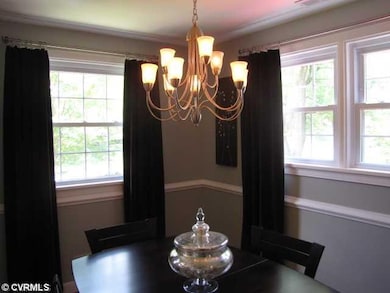 Dining Room - Lovely Formal Room!!!