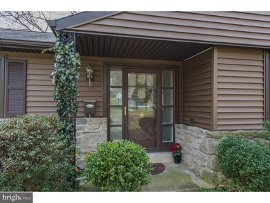 1661 Limerick Ln, Dresher, PA 19025 - photo 2