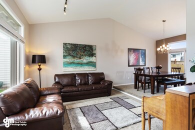 Family Room_KI_35-FULL