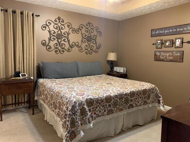 203 Saddlewood Dr, Shelbyville, TN 37160 - photo 5