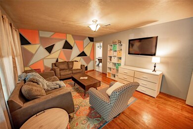 813 Odie Dr, Fort Worth, TX 76108 - photo 5