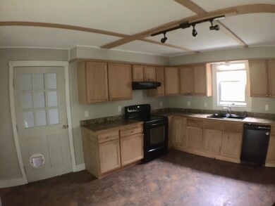 56 Elm St, Bucksport, ME 04416 - photo 4