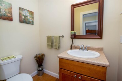 6 Hayden Place, Newmarket, NH 03857 - photo 4