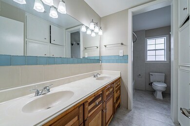 15010 Long Oak Dr, Houston, TX 77070 - photo 6