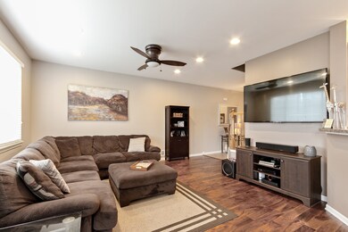 GREAT SPACE WITH BEAUTIFUL HARDWOOD FLOORING, CANN