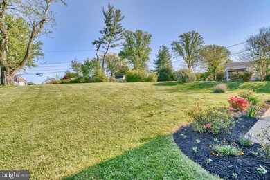 7009 Charles Ridge Rd, Towson, MD 21204 - photo 5