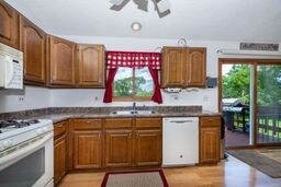 13084 W Blanchard Rd, Waukegan, IL 60087 - photo 6