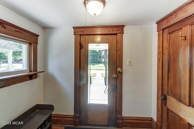 115 S Johnson (5)