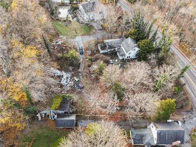 372 Main St, Setauket, NY 11733 - photo 2