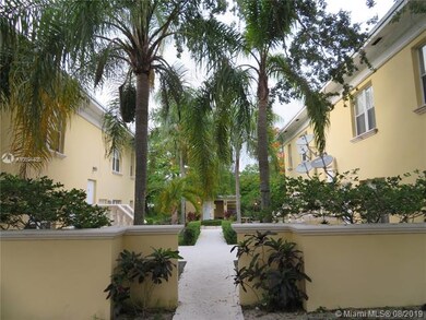 Walkway into Royal Gardens community