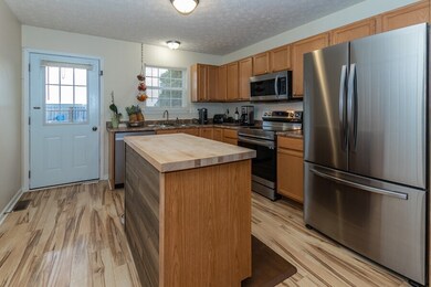 1434 W Daniel Dr, Greensburg, IN 47240 - photo 3