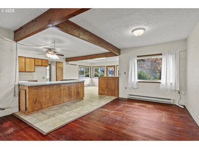 690 N 3rd Place, Kalama, WA 98625 - photo 7