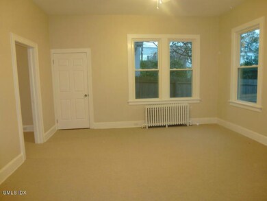 8 Weaver St unit 2, Greenwich, CT 06831 - photo 7