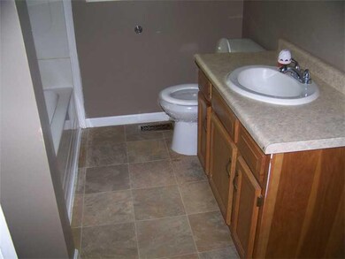 887 W 1080 N, Fountaintown, IN 46130 - photo 4