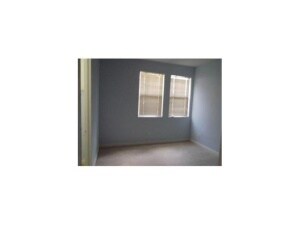 595 Corte Madera Ln unit 4, West Palm Beach, FL 33401 - photo 5